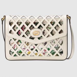 Gucci Leather Shoulder Bag